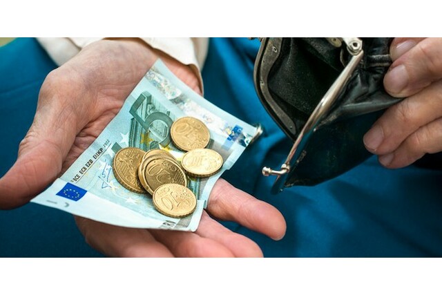 Welche Versicherung braucht man als Rentner | wirklich | nötig | nicht mehr