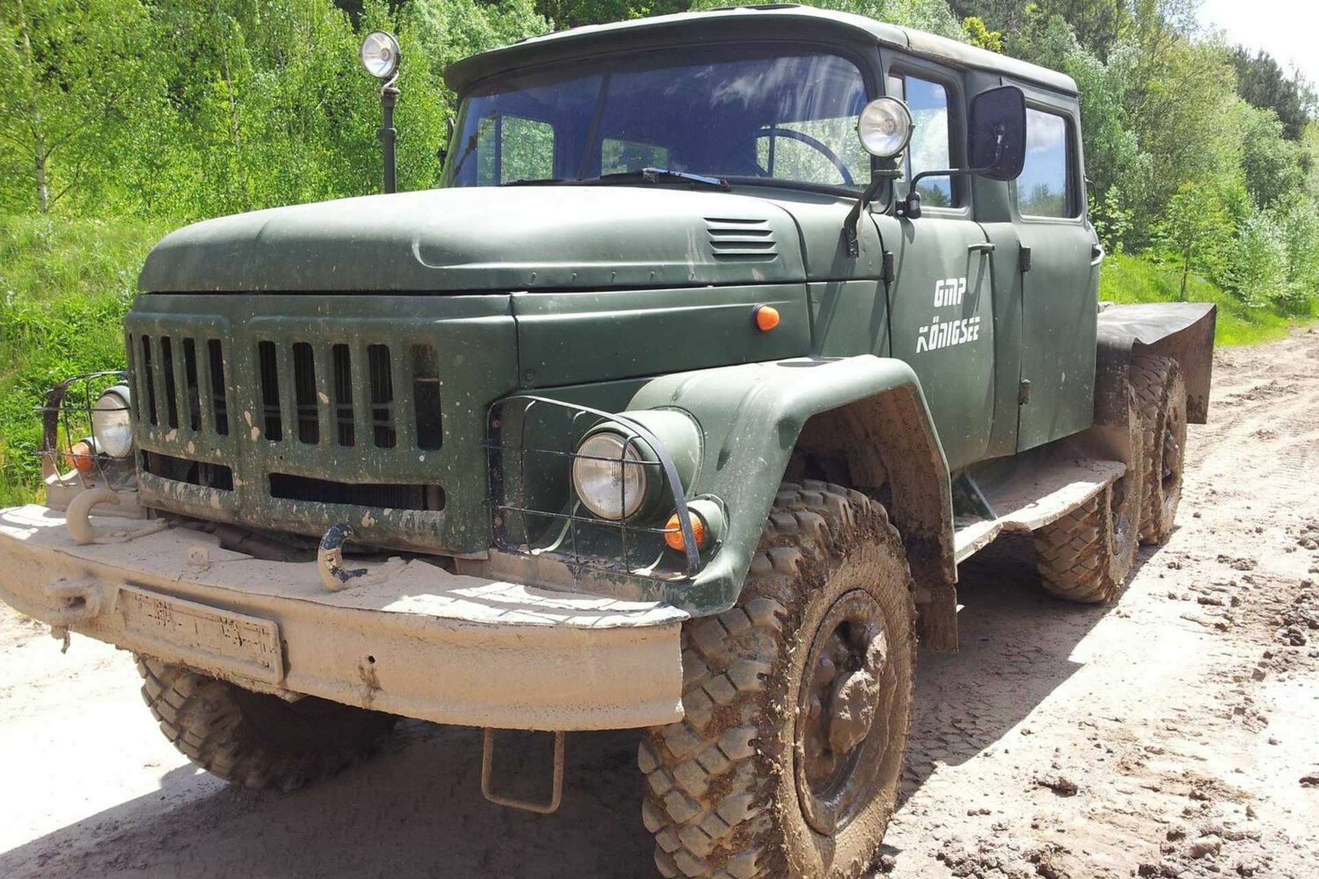 LKW | Militär-Truck ZIL 6x6 fahren