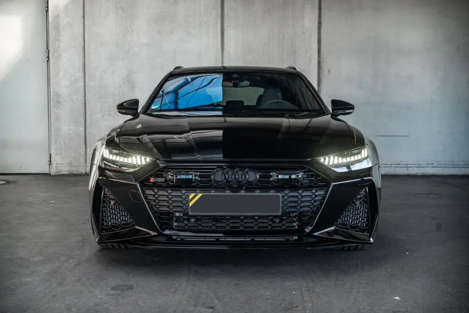 Audi RS 6 Avant mieten