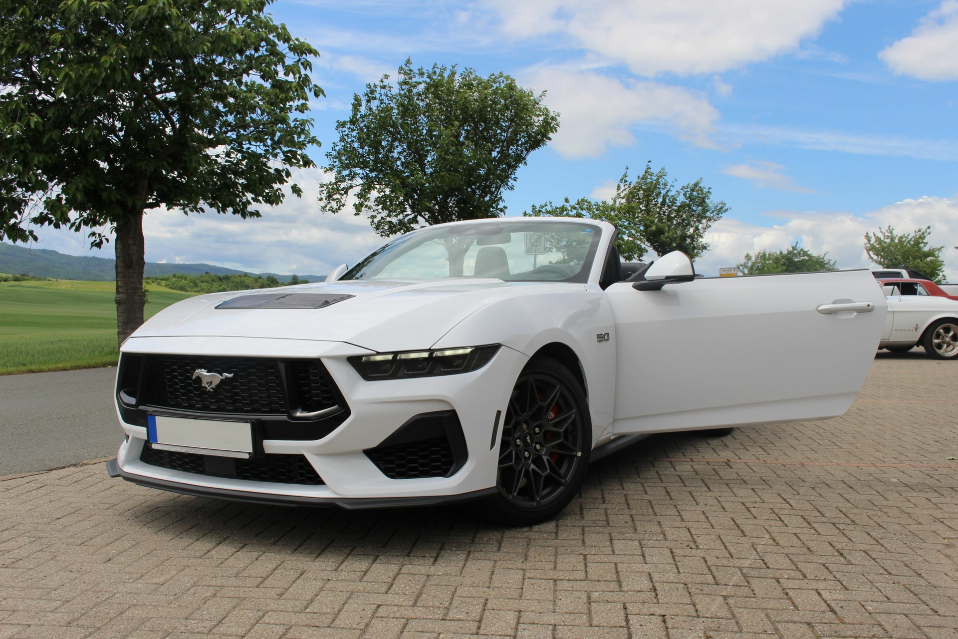 Ford Mustang GT Cabrio mieten