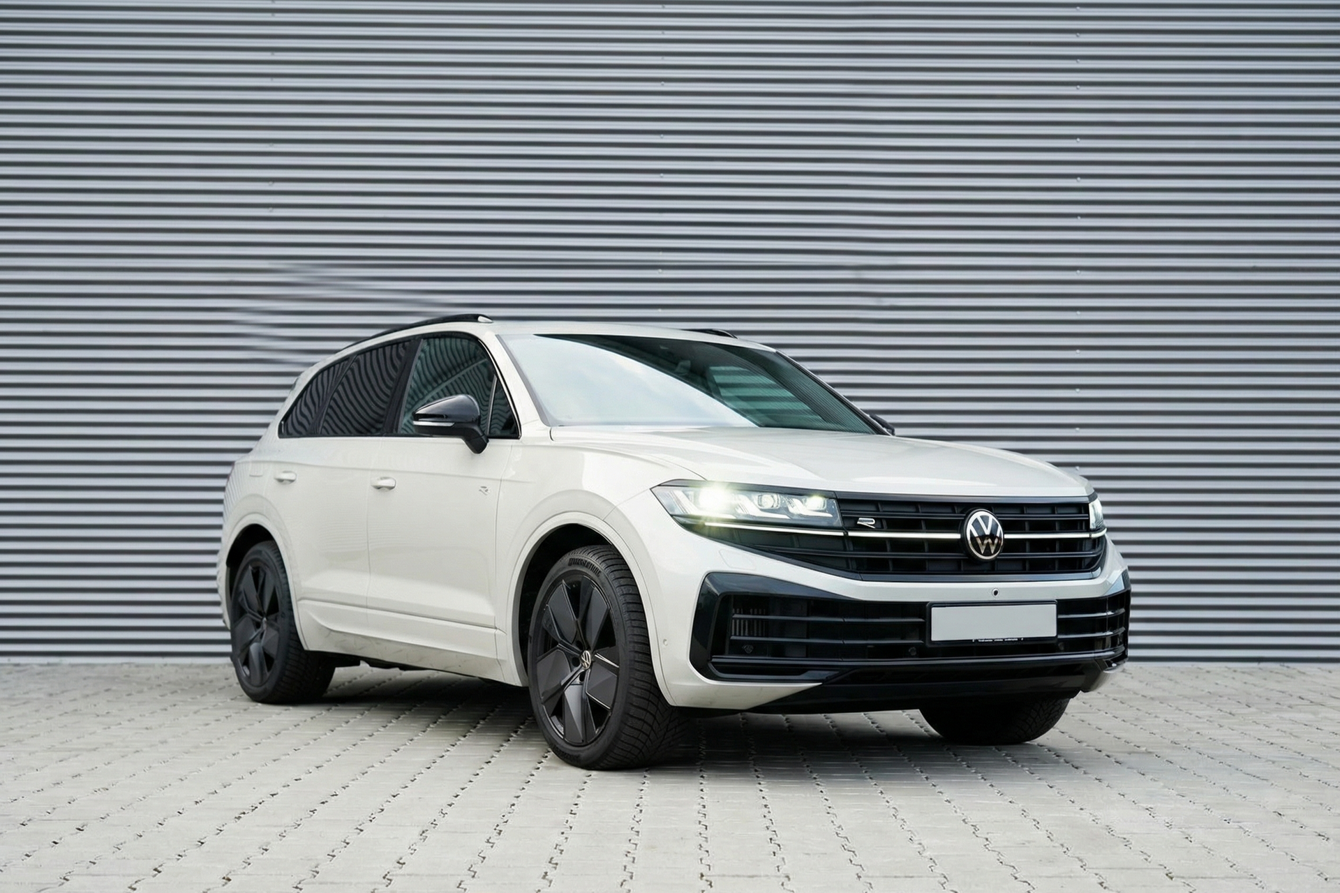 VW Touareg R eHybrid mieten