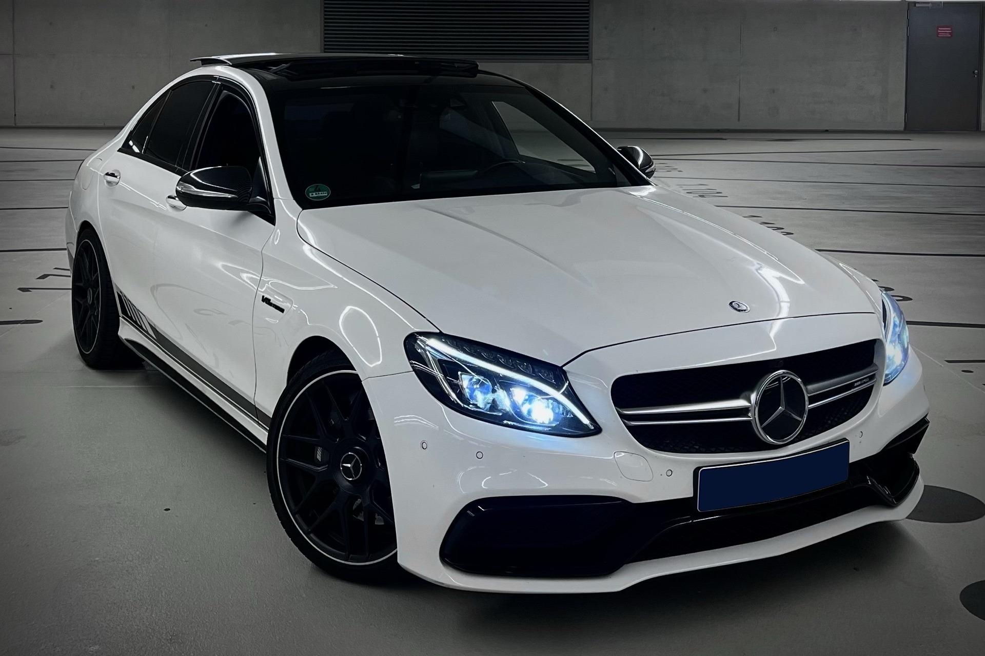 Mercedes C63 AMG mieten