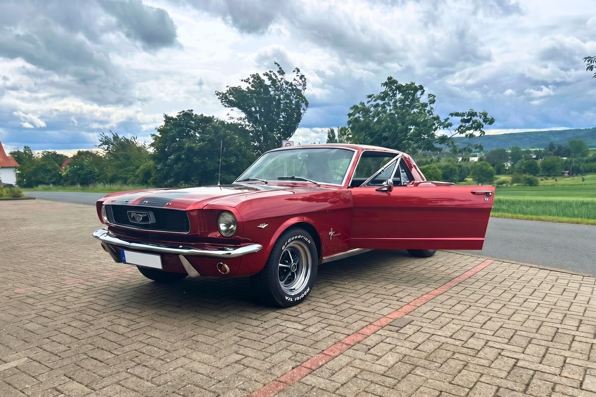 Ford Mustang Oldtimer mieten