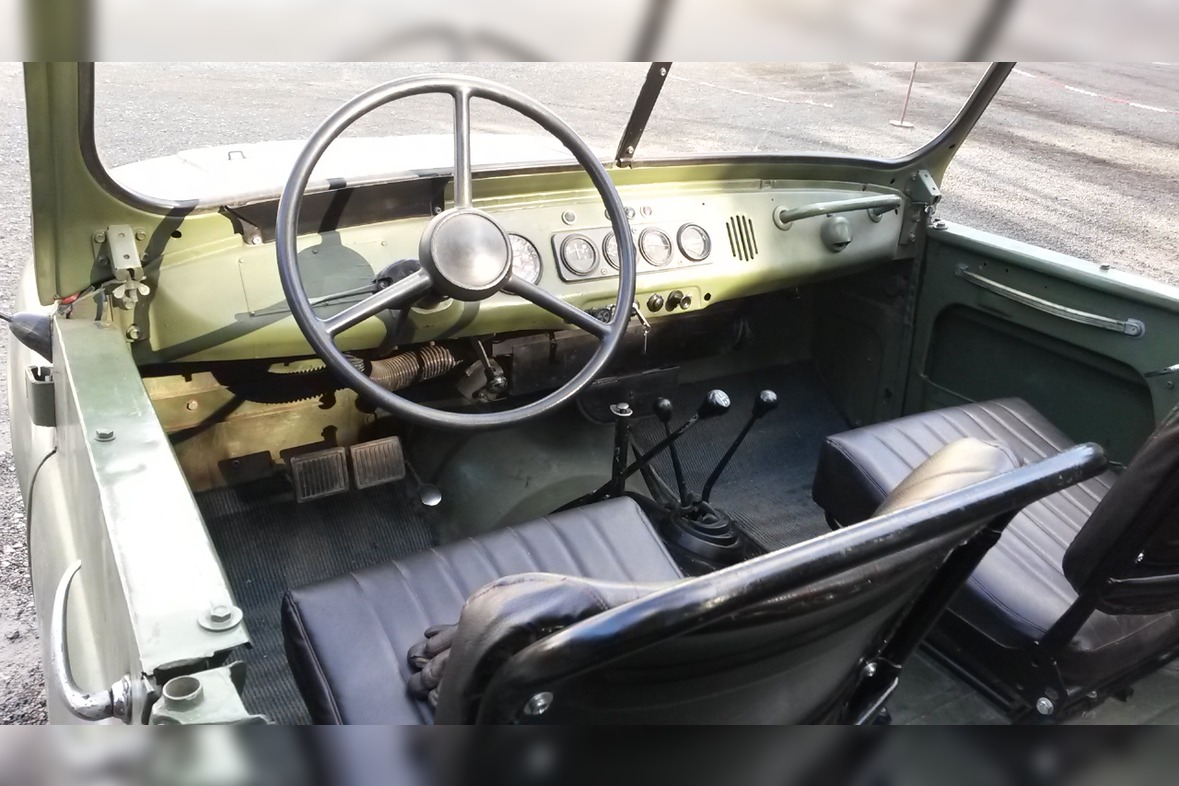 Jeep (Offroadtour im UAZ) selber fahren