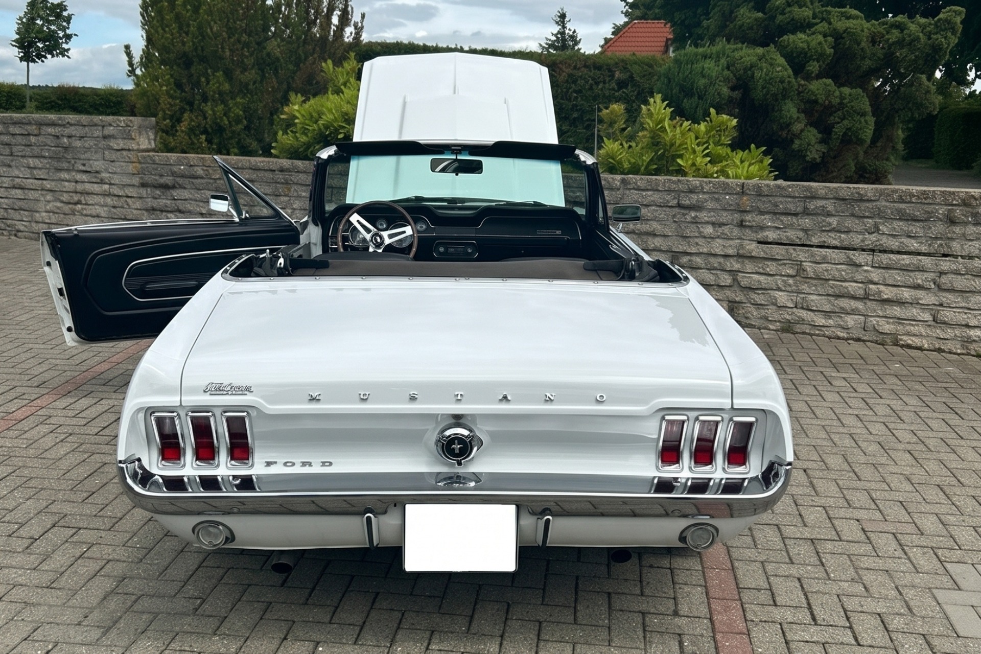 Ford Mustang Oldtimer mieten