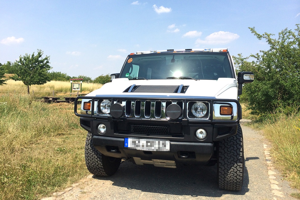 Hummer H2 fahren