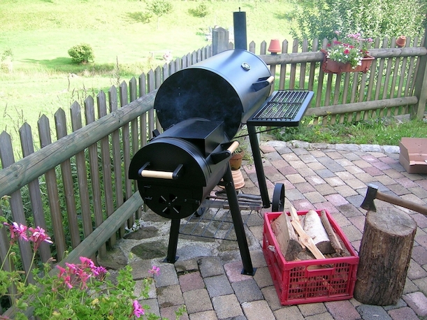 Immer beliebter: der Smoker Grill Grillen, Smoker